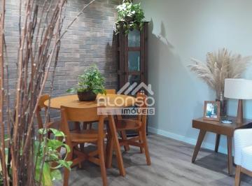 Apartamento de 3 quartos, São Paulo · Charmoso Apartamento 3 dormitórios com varanda, no Morumbi