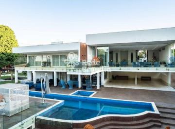 | Foto_migracao | 0 · Residência de Luxo no Coração do Lago Sul: Sofisticação e Elegância - QL 02