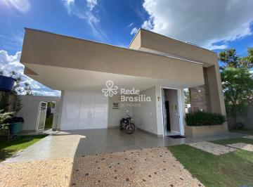 Casa · 265m² · 3 Quartos · 2 Vagas · Chapéu de Pedra - Casa à venda, térrea, 3 suítes com armários, aceita financiamento Jardim Botânico