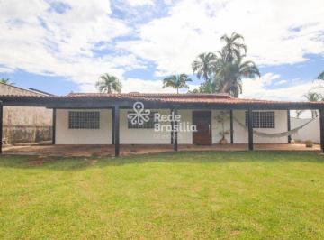 Casa · 214m² · 3 Quartos · Condomínio Solar de Brasília - Casa à venda, térrea, 3 quartos, sendo 1 suíte, Jardim Botânico