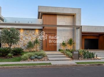 Casa · 250m² · 3 Quartos · 2 Vagas · Condomínio Estância Quintas da Alvorada - Casa a venda três suítes. Térrea, Jardim Botânico