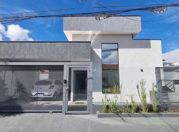 Casa de 3 quartos, Sobradinho · Antônio Severo Vende: Casa Moderna e Escriturada em Condomínio Fechado