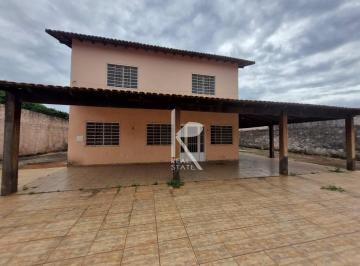Casa de 4 quartos, Vicente Pires · Rua 5 Excelente casa Sobrado com 4 suítes - Cond. Fechado