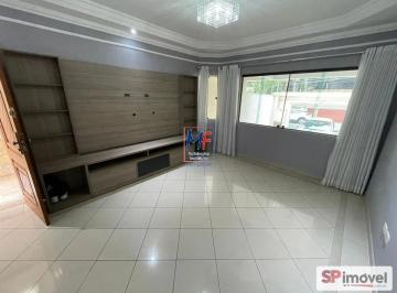 Casa · 227m² · 3 Quartos · Excelente sobrado na Vila Irmãos Arnoni, 227m² a.u., 3 dormitórios (3 suítes), dep. empregada, varan