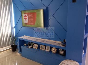 Apartamento · 75m² · 2 Quartos · 1 Vaga · Apartamento reformado e climatizado em ótima localização de São Vicente