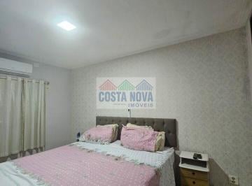 Casa · 132m² · 3 Quartos · 2 Vagas · Casa com 132m², 3 quartos (1 suíte), 2 vagas de garagem, próximo a escolas e Polo Esportivo