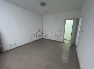 Comercial · 220m² · Prédio comercial de 220m² para alugar em Santana, com 6 salas e 4 banheiros.
