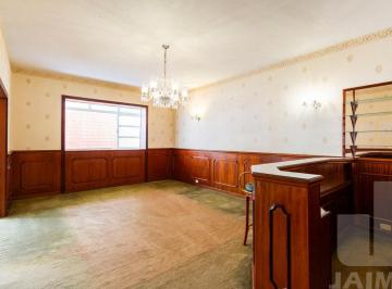 Apartamento · 200m² · 3 Quartos · 1 Vaga · APARTAMENTO 3 DORMITORIOS 2 BANHEIROS SALA 3 AMBIENTES 1 VAGA.