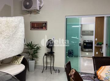 Photo 1 · Casa residencial disponível para venda no bairro Cidade Jardim em Uberlândia-MG