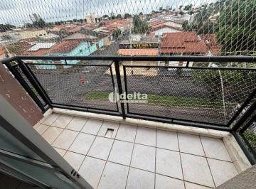 Apartamento · 75m² · 3 Quartos · 1 Vaga · Apartamento disponível para venda no bairro Segismundo Pereira em Uberlândia-MG