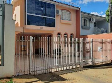 Casa · 143m² · 3 Quartos · 2 Vagas · VENDA | Sobrado, com 3 dormitórios em Chácara Paulista, Maringá