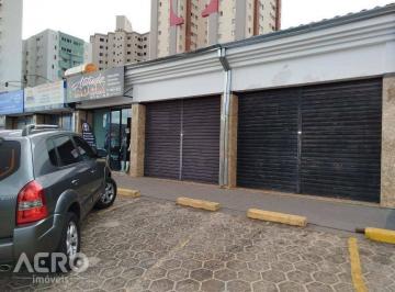 def8a26e6c2a2df2ecc1642babb150b40d96fba9 · Loja comercial 60m2
