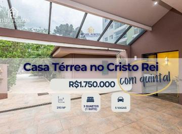 Casa de 3 quartos, Curitiba · Casa Térrea com Quintal Amplo de 293m² à Venda no Cristo Rei