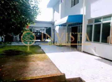 Casa · 247m² · 5 Quartos · 2 Vagas · Casa em Ipiranga, São José/SC de 247m² 5 quartos à venda por R$ 896.000,00
