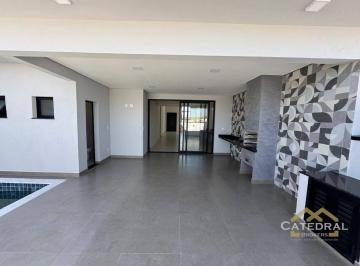 Casa · 174m² · 3 Quartos · 2 Vagas · Casa em Jacaré, Cabreúva/SP de 174m² 3 quartos à venda por R$ 1.250.000,00