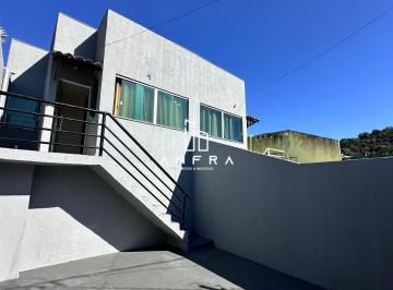 @anfraimoveis - Garagem · Casa com 3 Qts e 2 vagas no Santa Rosa, em Sarzedo