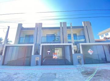 Casa · 123m² · 3 Quartos · 2 Vagas · Sobrado com 3 dormitórios sendo 1 suíte à venda, 123 m² por R$ 720.000,00 - Itacolomi - Balneário Pi