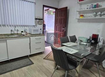 Casa · 40m² · 1 Quarto · Casa Charmosa no Bairro Carlos Guinle – Conforto e Praticidade em Teresópolis"