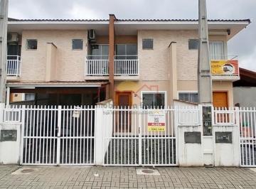 24350091_4.jpg · Sobrado Geminado com 02 Suítes no Petrópolis