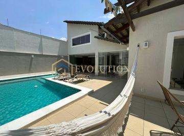 Casa · 380m² · 4 Quartos · 4 Vagas · Casa em Parque das Laranjeiras, Goiânia/GO