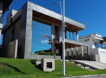 Casa · 250m² · 4 Quartos · 2 Vagas · Casa de condomínio em  Avenida Red Park - São João do Rio Vermelho - Florianópolis/SC