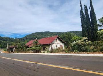 Rural · 400m² · Refúgio cercado de beleza