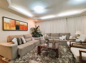 Casa · 331m² · 4 Quartos · 6 Vagas · SOBRADO COM PISCINA + 4 QUARTOS E 1 SUÍTE COM HIDROMASSAGEM