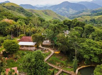21abc15eeb86fb1dbee413d3460e3ee08fb35880 · Excelente propriedade em Cachoeira de Macacu