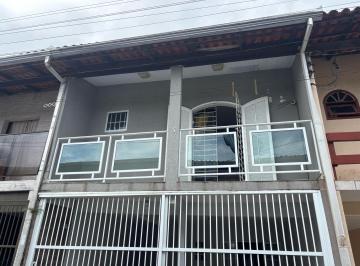 Casa · 126m² · 3 Quartos · 2 Vagas · Sobrado Bairro Bom Retiro-Matinhos-PR