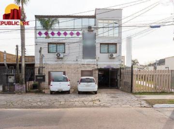 Casa · 300m² · 3 Quartos · 3 Vagas · Sobrado para Venda - 300m², 3 dormitórios, sendo 1 suites, 3 vagas - Cavalhada