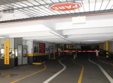 Apartamento · 32m² · 1 Vaga · Box para Venda - 0m², 0 dormitórios, 1 vaga - Centro Histórico