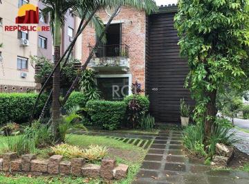 Comercial · 1 Quarto · Casa Comercial para Venda - 0m², 0 dormitórios, Petrópolis