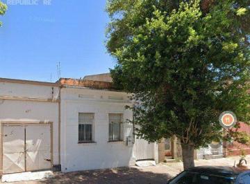 Comercial · 132m² · Comercial à venda - em Menino Deus