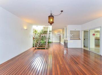 Casa · 325m² · 4 Quartos · Casa com 4 Quartos