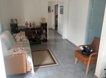 Casa · 147m² · 4 Quartos · 4 Vagas · Duas Casas à venda localizado no bairro Vila Nossa Senhora do Bonfim.