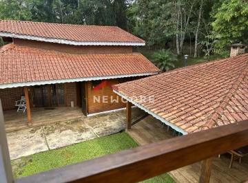 Casa · 420m² · 4 Quartos · 3 Vagas · Casa de condomínio em  Rua Auckland - Fazenda da Ilha - Embu-Guaçu/SP