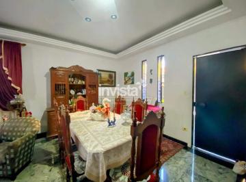 Casa · 167m² · 4 Quartos · 3 Vagas · Casa à venda no bairro Embaré