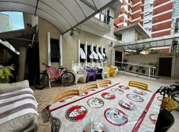 Casa · 260m² · 5 Quartos · 3 Vagas · Casa à venda no bairro Ponta da Praia