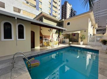 Casa · 228m² · 3 Quartos · 5 Vagas · Casa à venda no bairro Boqueirão
