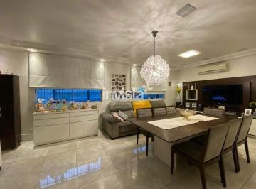 Casa · 190m² · 4 Quartos · 2 Vagas · Casa à venda no bairro Ponta da Praia