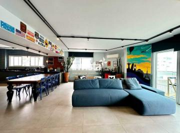Apartamento · 176m² · 2 Quartos · 2 Vagas · Apartamento bem localizado na Ponta da Praia em Santos 