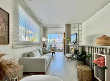 Casa · 77m² · 2 Quartos · 1 Vaga · Casa à venda no bairro Embaré