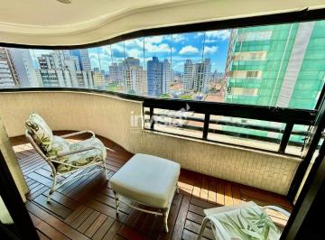 Apartamento · 225m² · 3 Quartos · 3 Vagas · Oportunidade na Vila Rica.