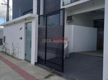 Comercial · 380m² · Sala comercial à venda no bairro Espinheiros - Itajaí/SC