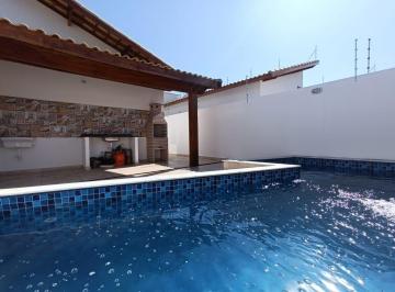 Casa de 3 quartos, Itanhaém · CASA COM PISCINA A VENDA NA PRAIA EM ITANHAÉM/SP