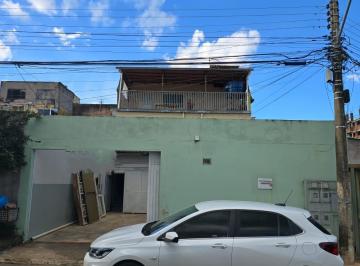 Casa de 2 quartos, Samambaia · CASA COM 2 APARTAMENTOS DE 2 QUARTOS