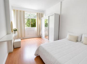 Apartamento · 30m² · 1 Quarto · Ótimo saleta/quarto na Nossa Senhora de Copacabana!