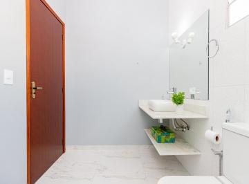 IMG_20260619_092223_000.jpeg · Sensacional sobrado para venda em Jardim Caravelas com 5 quartos, sendo 1 suíte, 200m² - remaxares#1