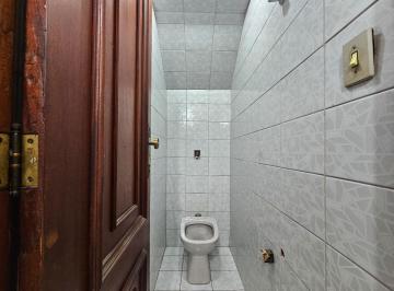 IMG_20260612_185054_000.jpeg · Excelente casa de vila para venda em Vila Mascote com 4 quartos, sendo 1 suíte, 196m² - remaxares#K2