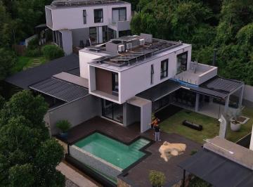 Casa de 4 quartos, Atibaia · Casa à venda com 3 suítes no condomínio La Reserva, em Atibaia